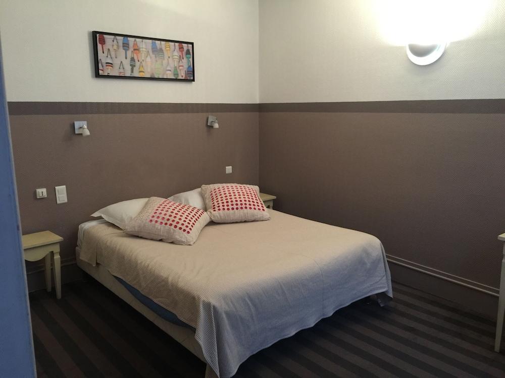 The Originals Boutique, Hotel La Villa Marine, เลอเทรปอร์ ภายนอก รูปภาพ